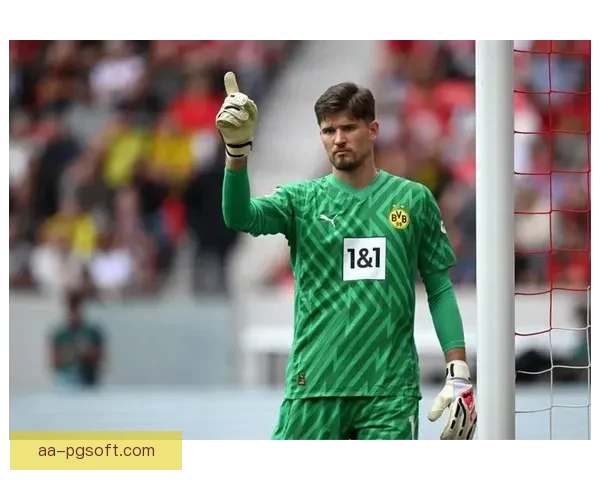 多特蒙德因伤病潮征调16岁梯队门将撑起防线挑战