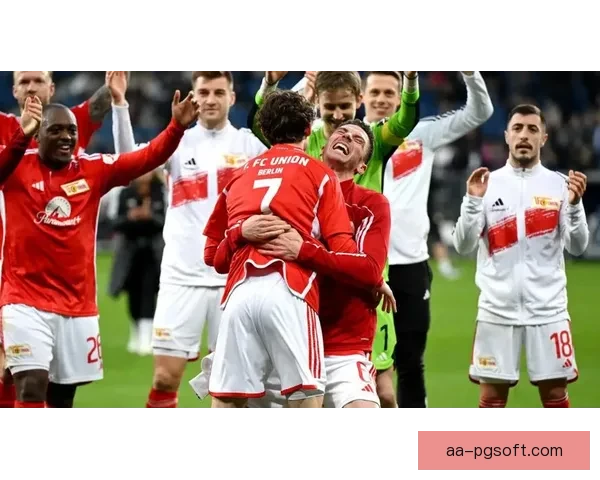 柏林联合战绩波动主帅发布会呼吁球迷耐心等待球队反弹